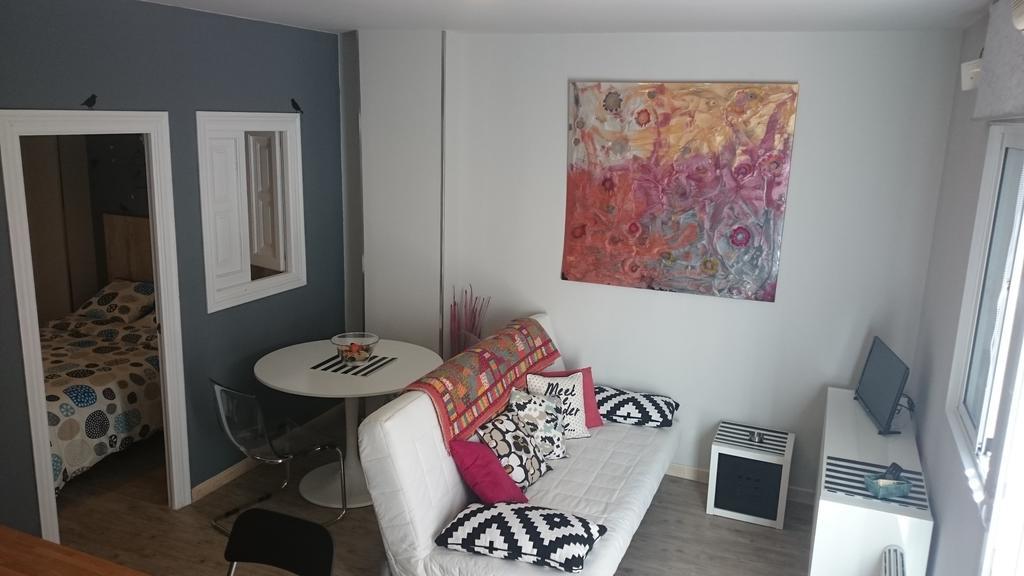 Apartamento Cigueena Сарагоса Екстериор снимка