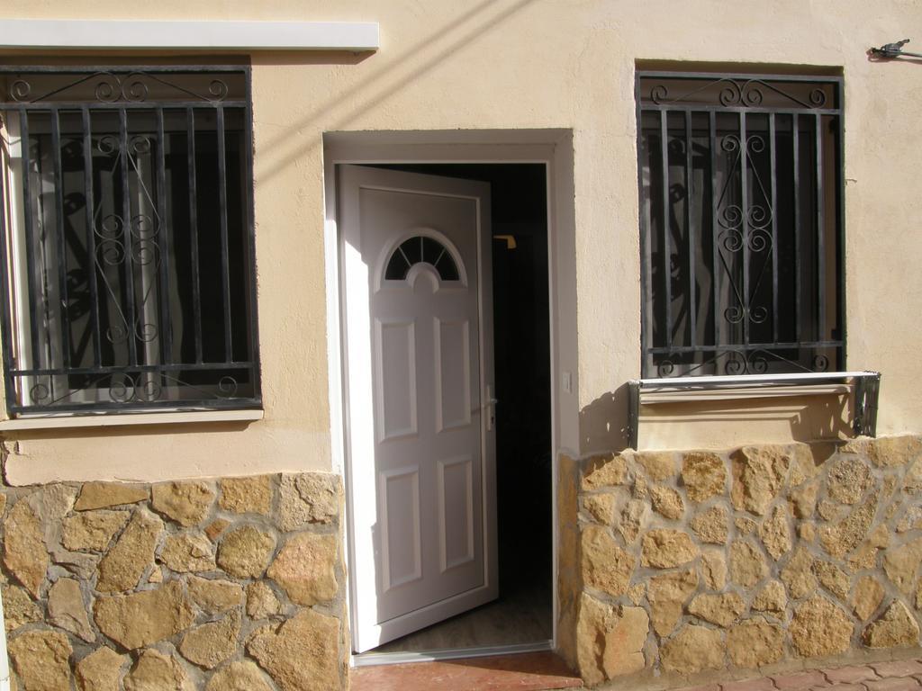 Apartamento Cigueena Сарагоса Екстериор снимка